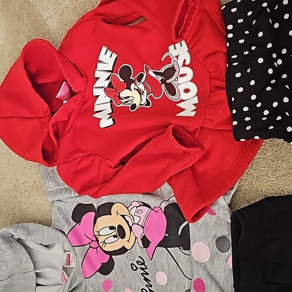 2 sets of 2  Disney Junior Minnie hooded sweatshirt and matching pants both 24m - Picture 3 of 9